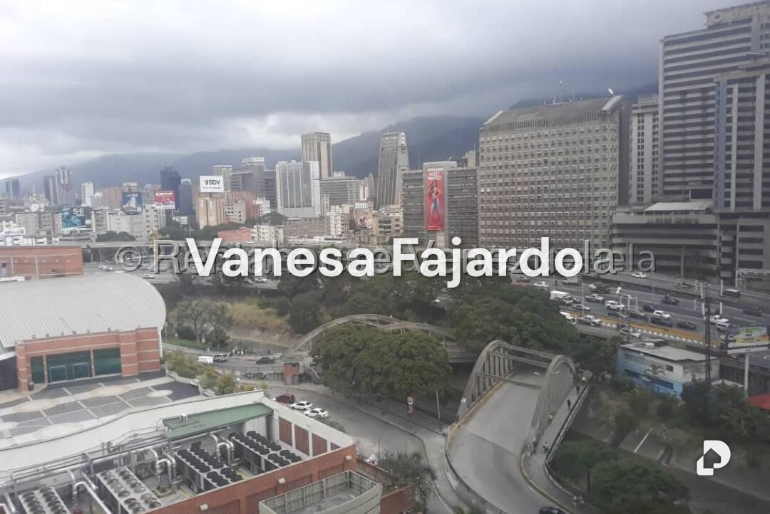Oficina en Bello Monte, Caracas – 10