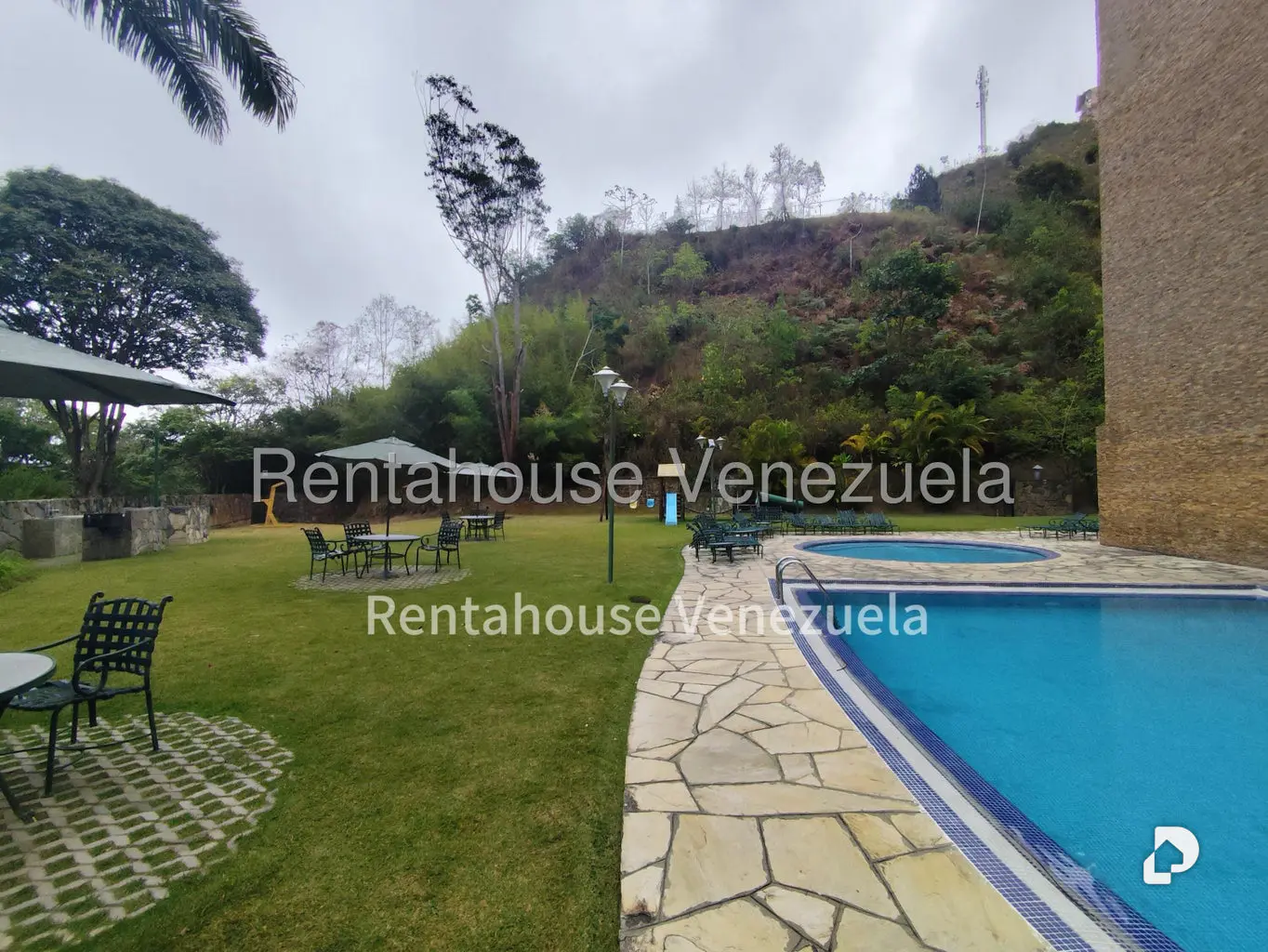 Apartamento en Lomas de La Lagunita, Caracas