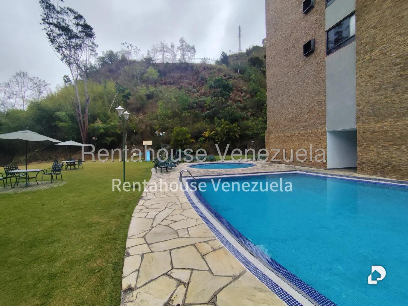 Apartamento en Lomas de La Lagunita, Caracas