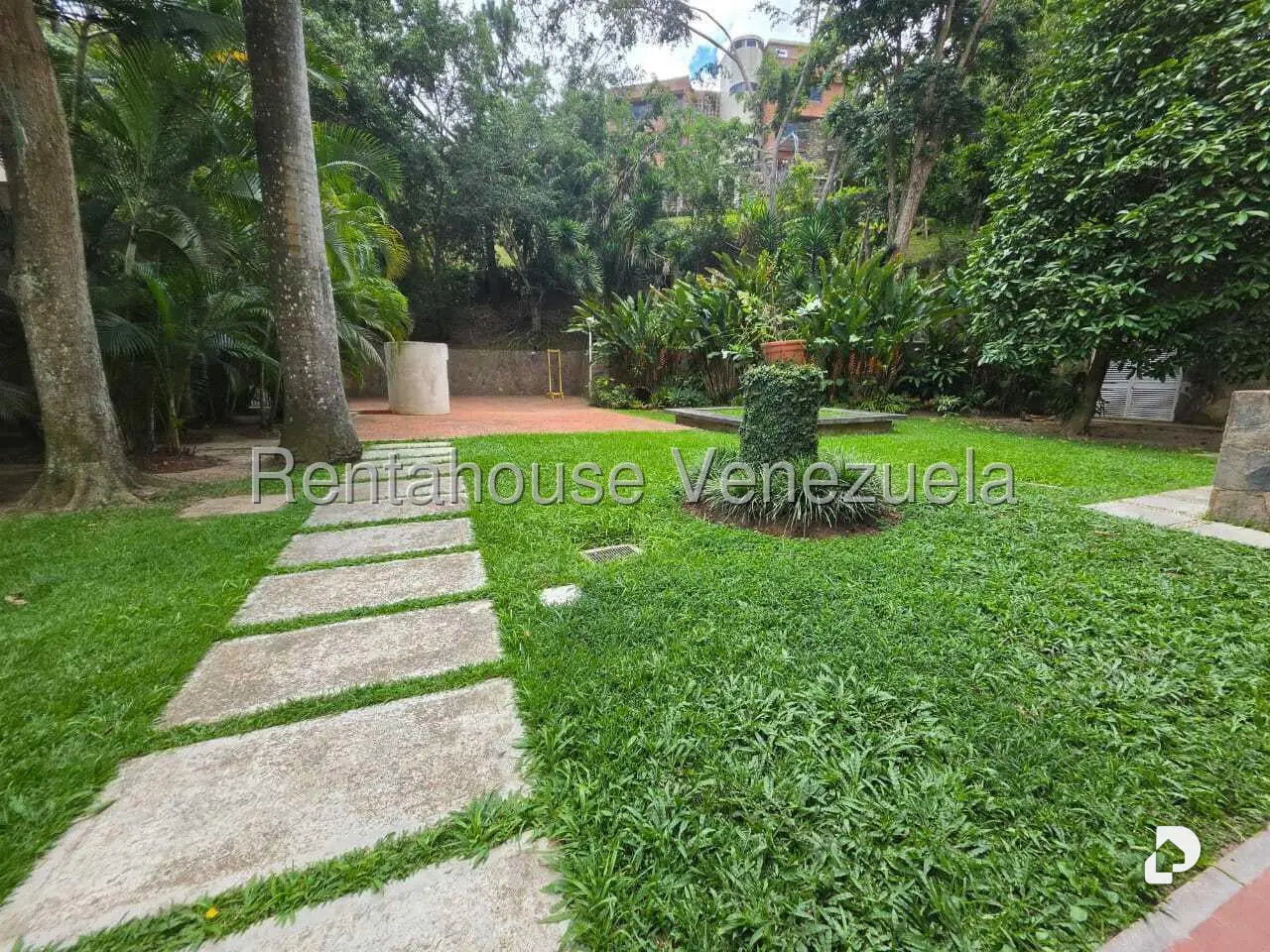 Apartamento en Los Naranjos (del Cafetal), Caracas – 26