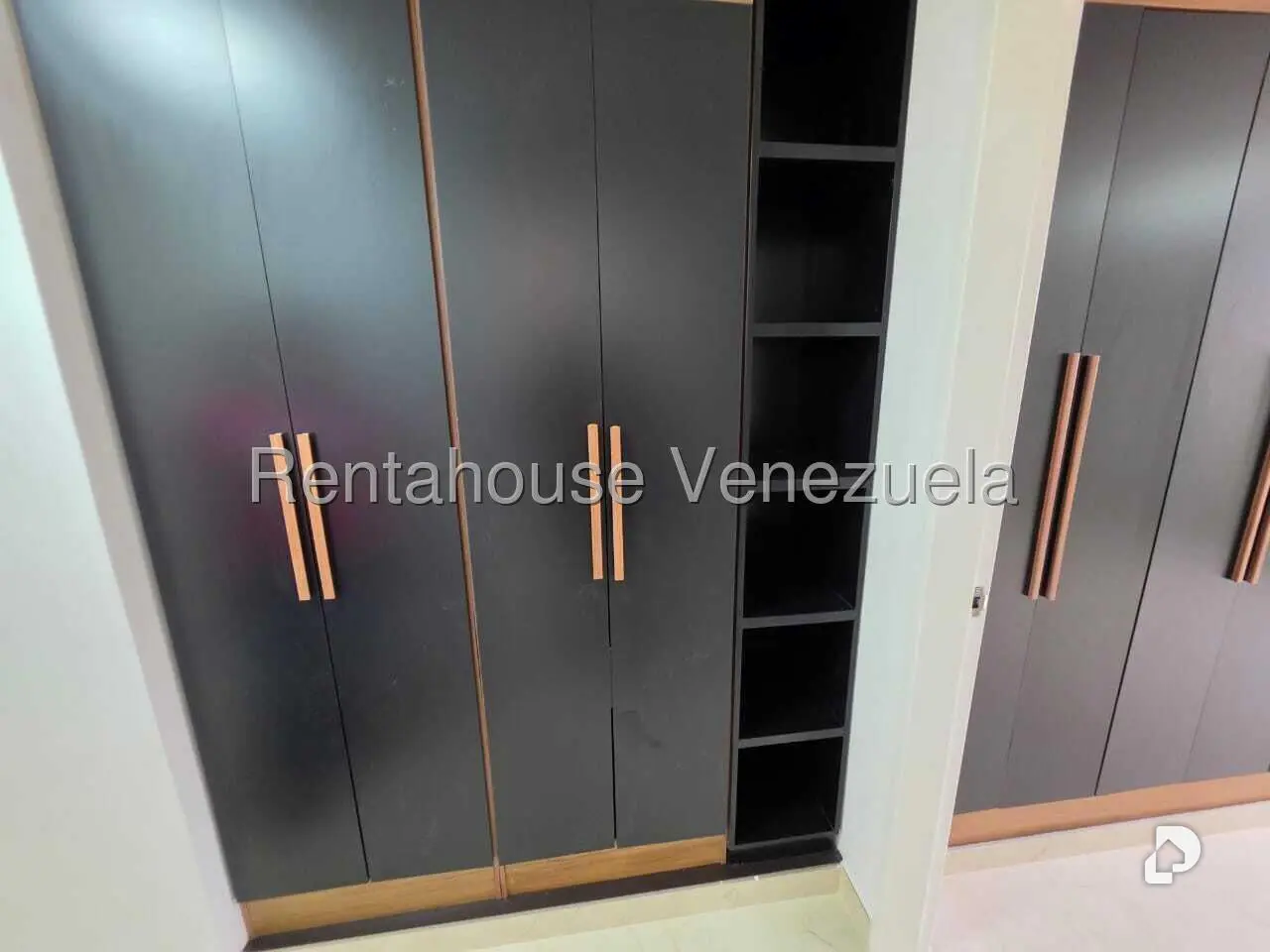 Apartamento en Los Naranjos (del Cafetal), Caracas – 15