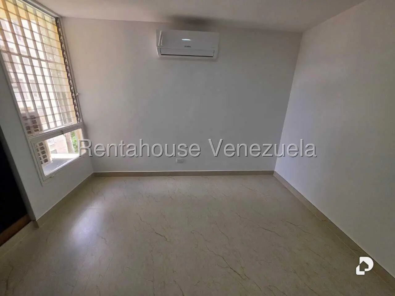 Apartamento en Los Naranjos (del Cafetal), Caracas – 13