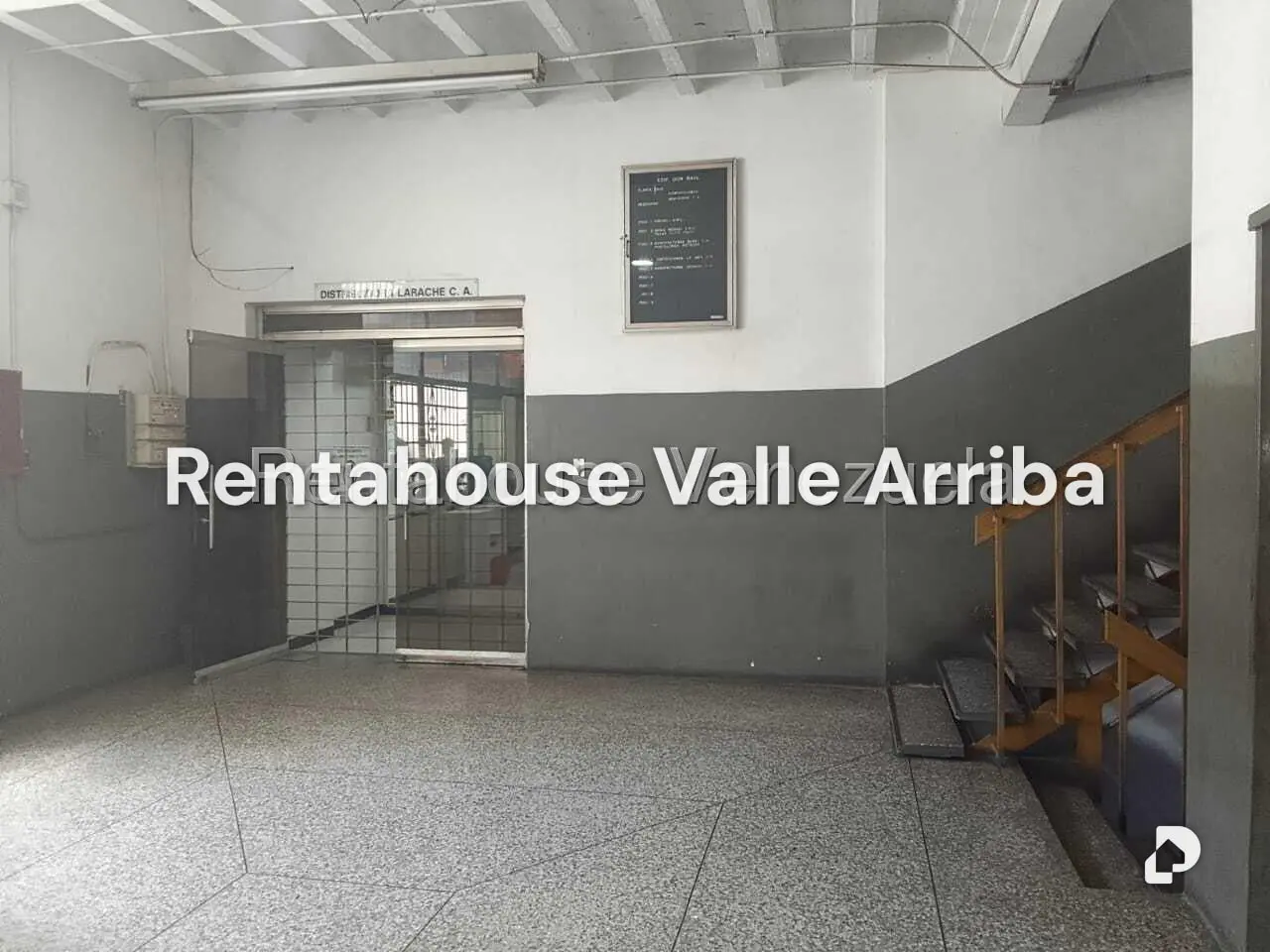 Local comercial en Parroquia Altagracia, Caracas – 5
