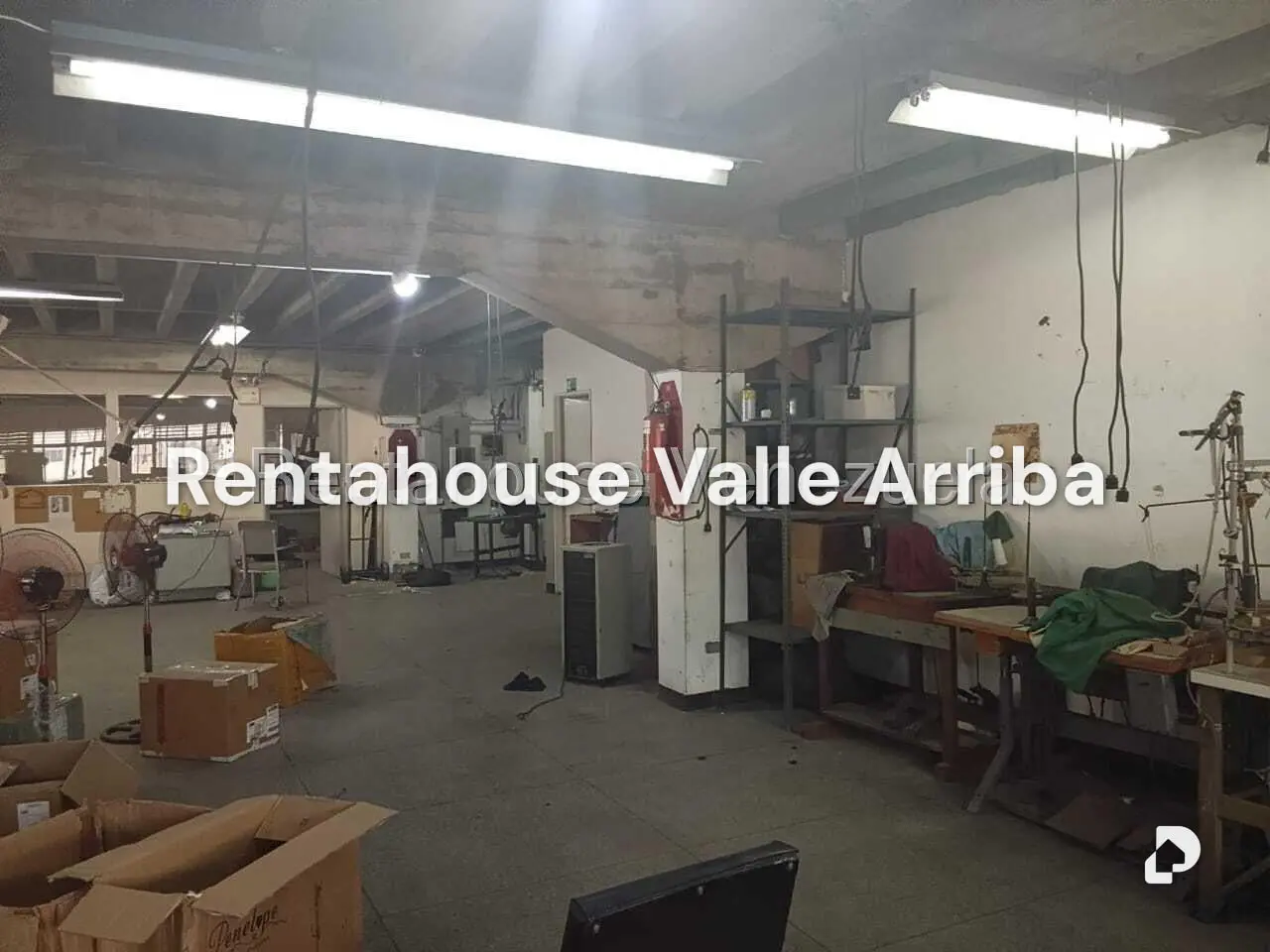 Local comercial en Parroquia Altagracia, Caracas – 19