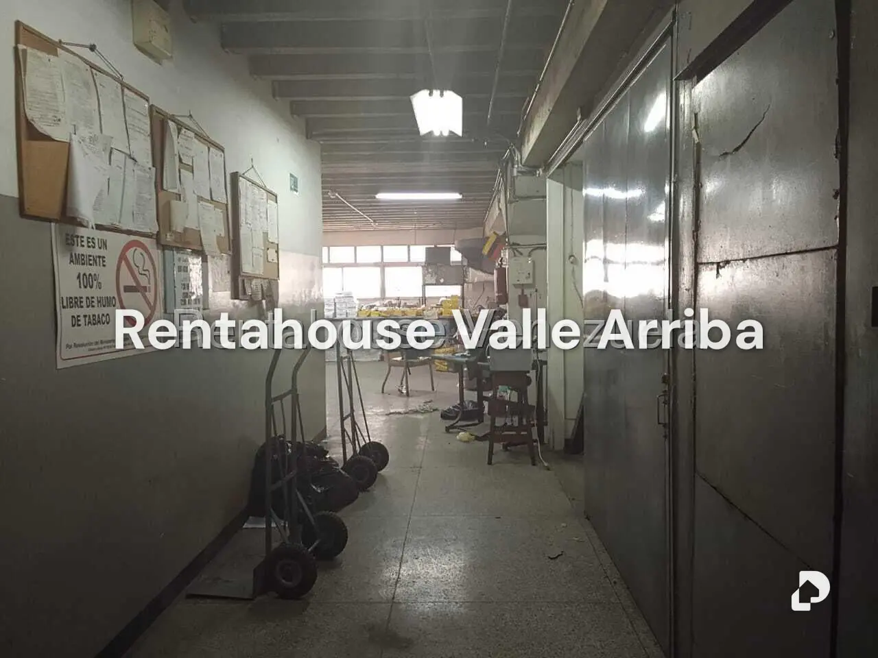 Local comercial en Parroquia Altagracia, Caracas – 16
