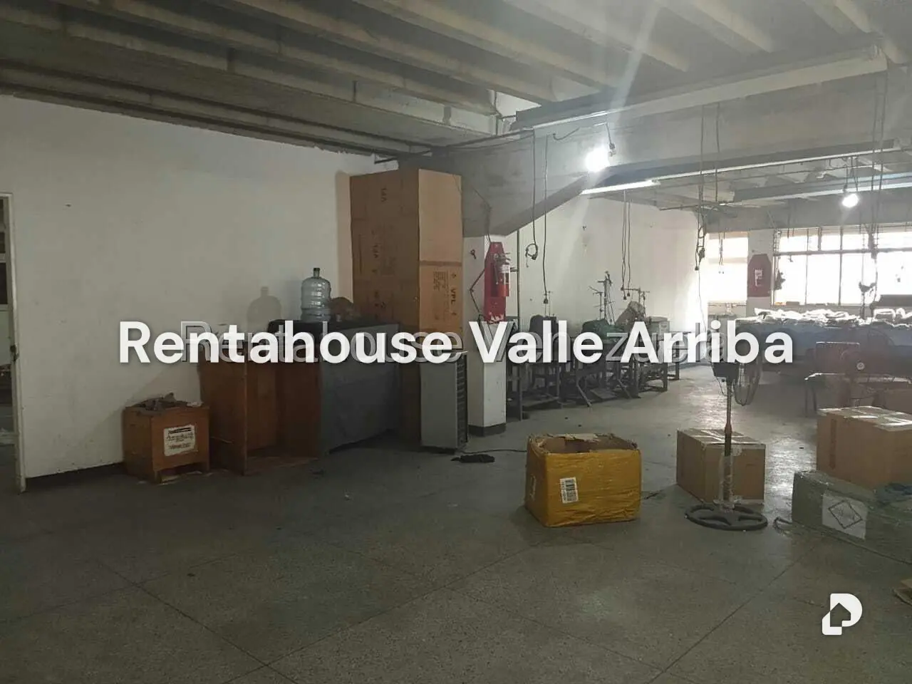 Local comercial en Parroquia Altagracia, Caracas – 21