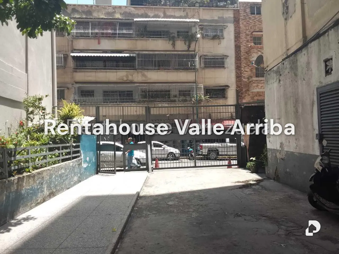 Local comercial en Parroquia Altagracia, Caracas – 3