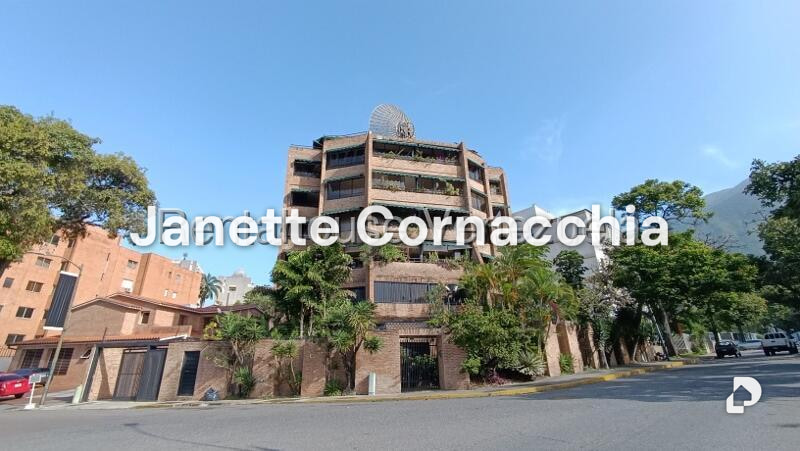 Apartamento en Altamira, Caracas – 1