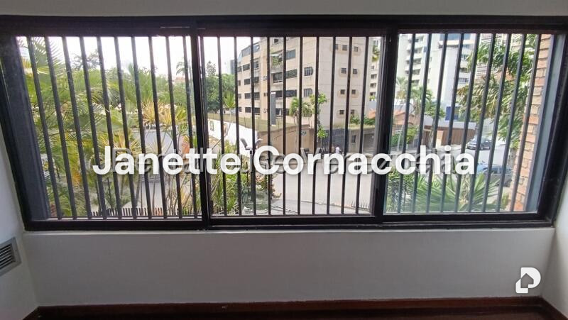 Apartamento en Altamira, Caracas – 5