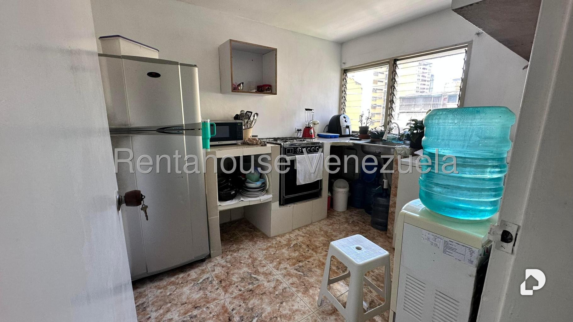 Apartamento en Parroquia Santa Rosalía, Caracas – 13