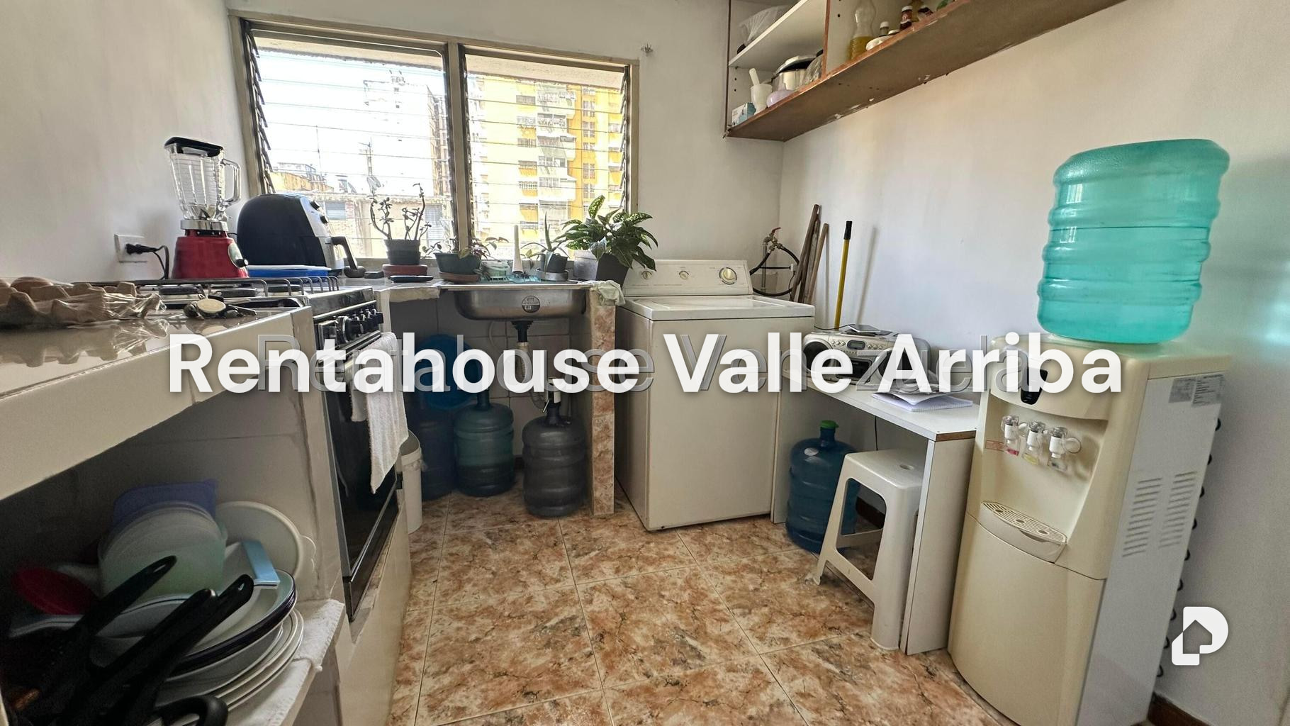 Apartamento en Parroquia Santa Rosalía, Caracas – 14