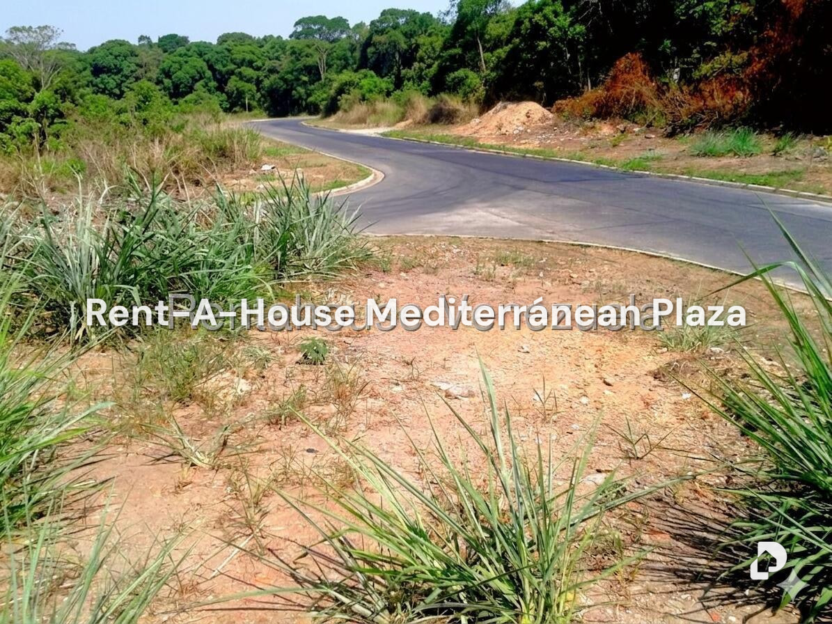 Terreno en Parroquia Urbana San José, Valencia – 8