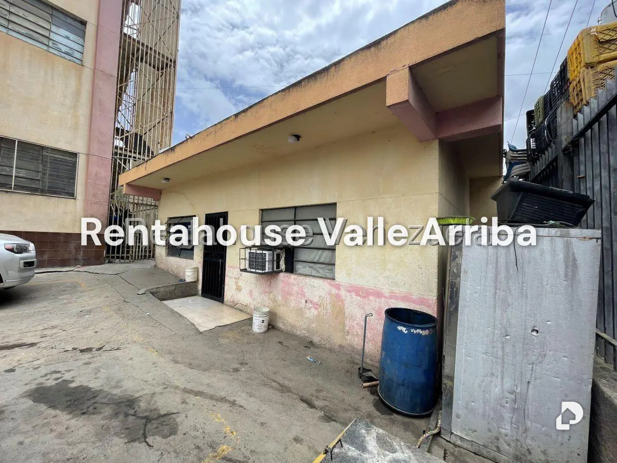 Warehouse in Ruiz Pineda, Caracas – 4