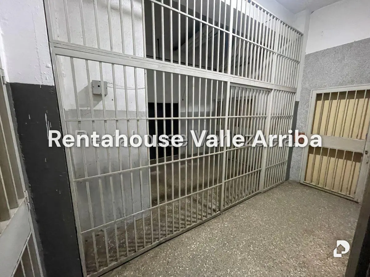 Warehouse in Ruiz Pineda, Caracas – 28