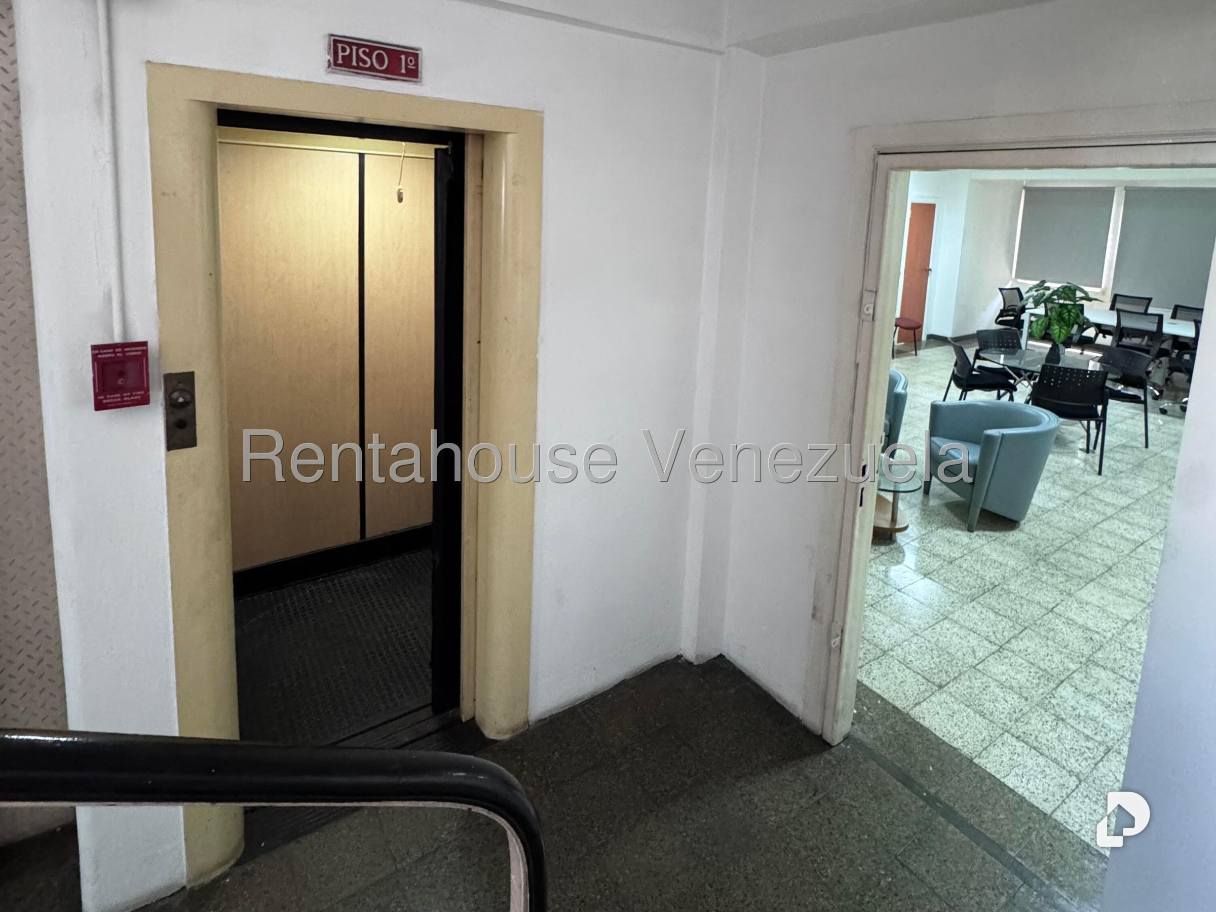 Edificio en Centro, Caracas