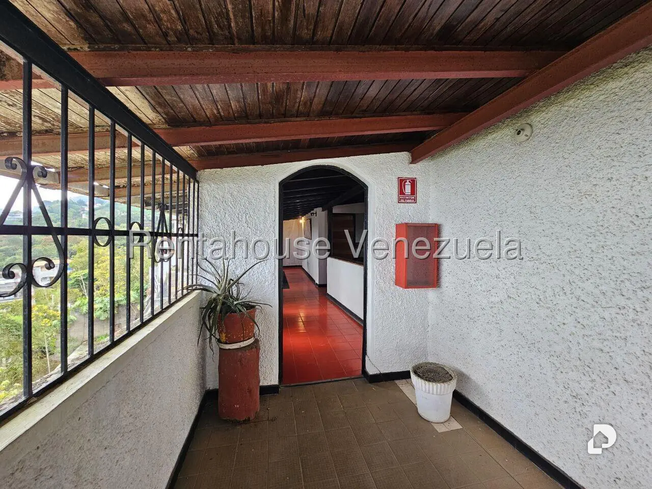 Local comercial en El Junquito, Caracas – 12