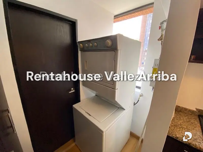 Apartamento en Los Naranjos de las Mercedes, Caracas – 8