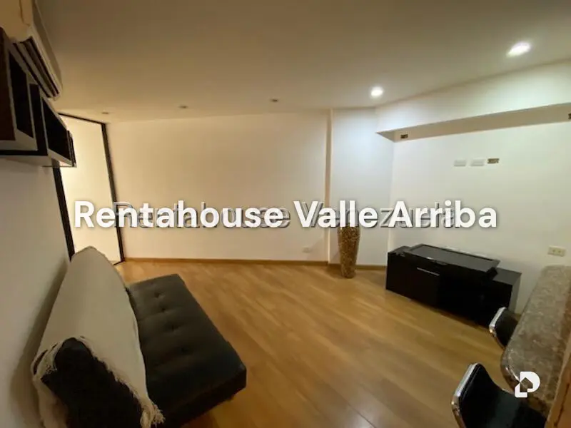 Apartamento en Los Naranjos de las Mercedes, Caracas – 3