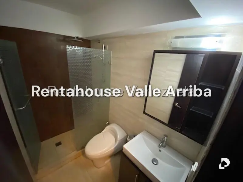 Apartamento en Los Naranjos de las Mercedes, Caracas – 19