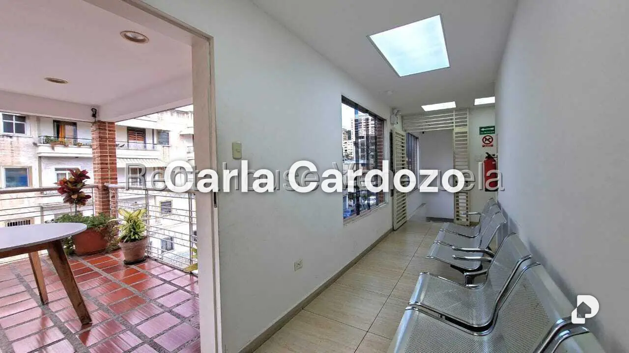 Oficina en Los Chaguaramos, Caracas – 26