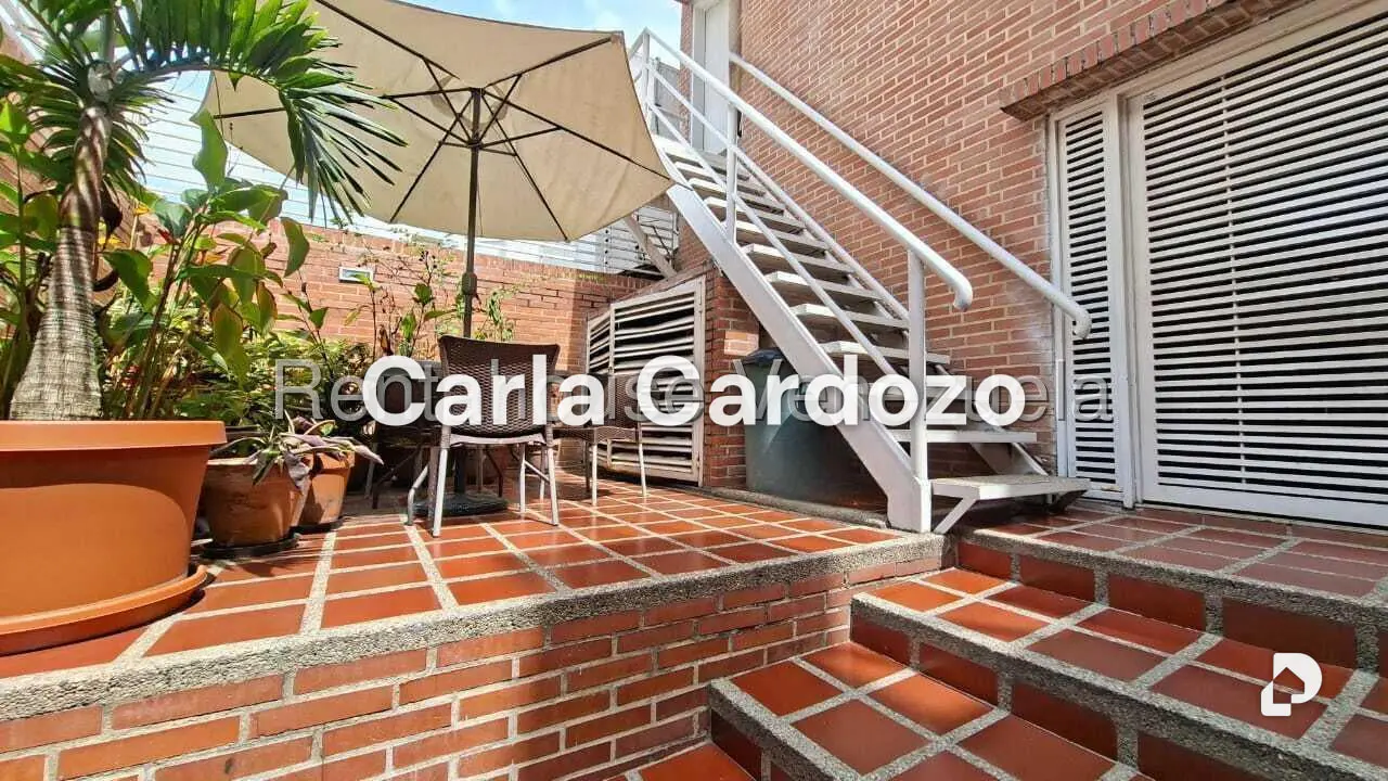 Oficina en Los Chaguaramos, Caracas – 1