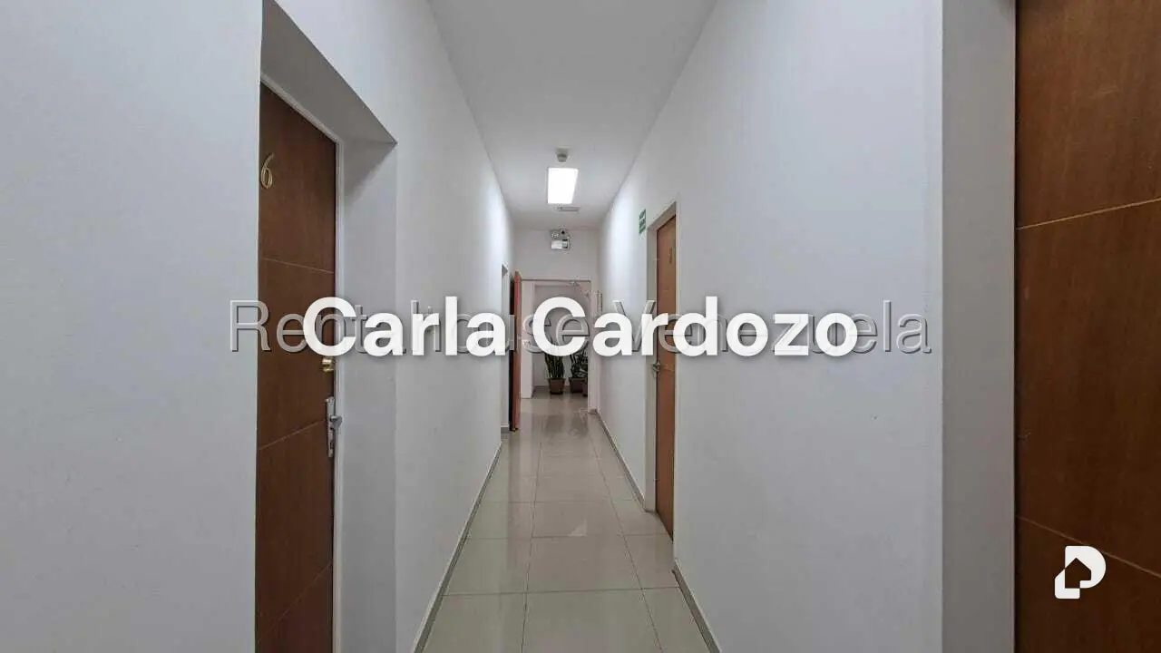Oficina en Los Chaguaramos, Caracas – 4