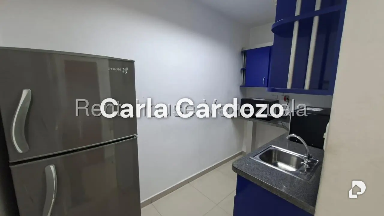 Oficina en Los Chaguaramos, Caracas – 19