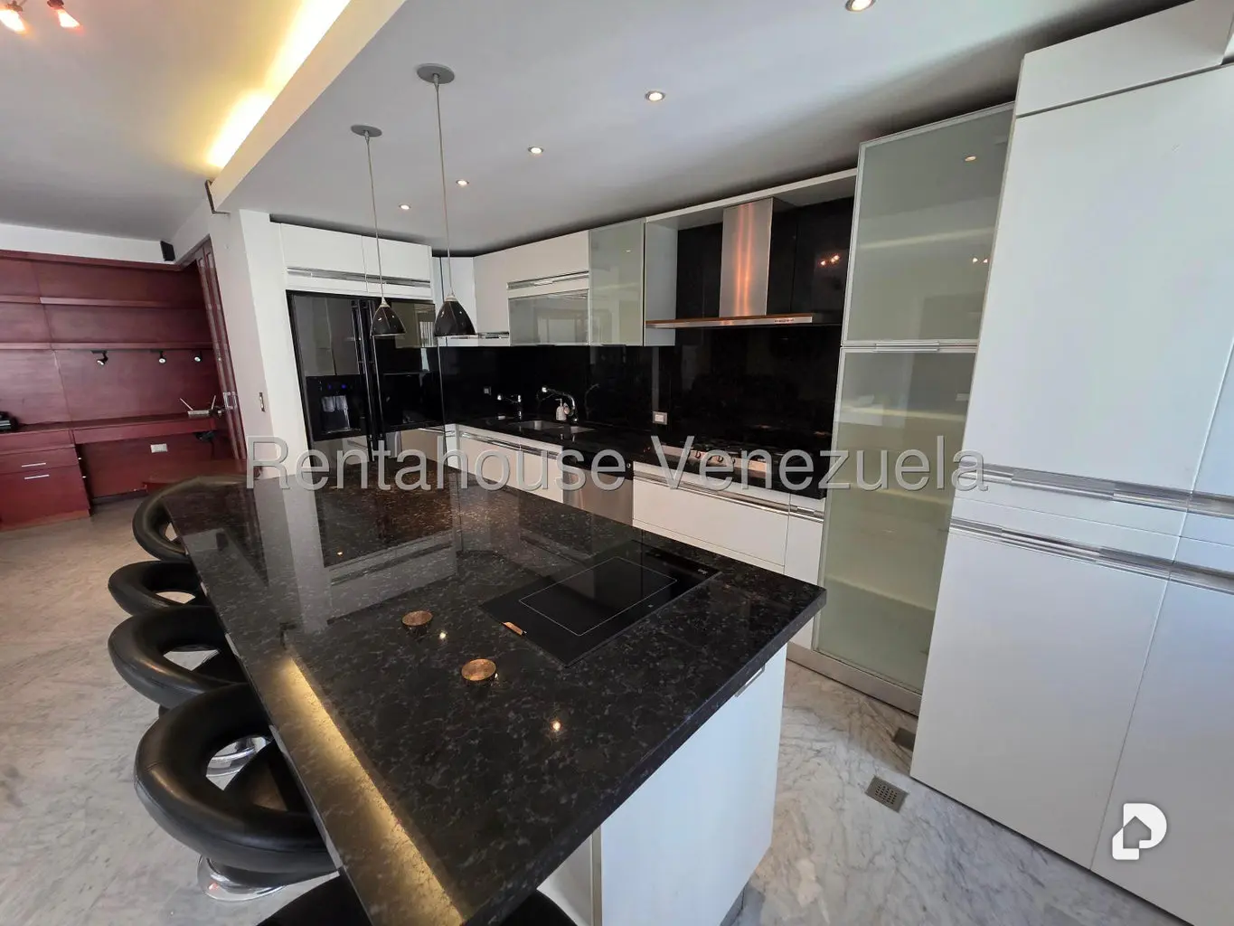 Apartamento en Campo Alegre, Caracas – 10