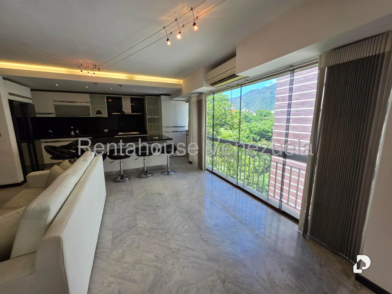 Apartamento en Campo Alegre, Caracas – 15