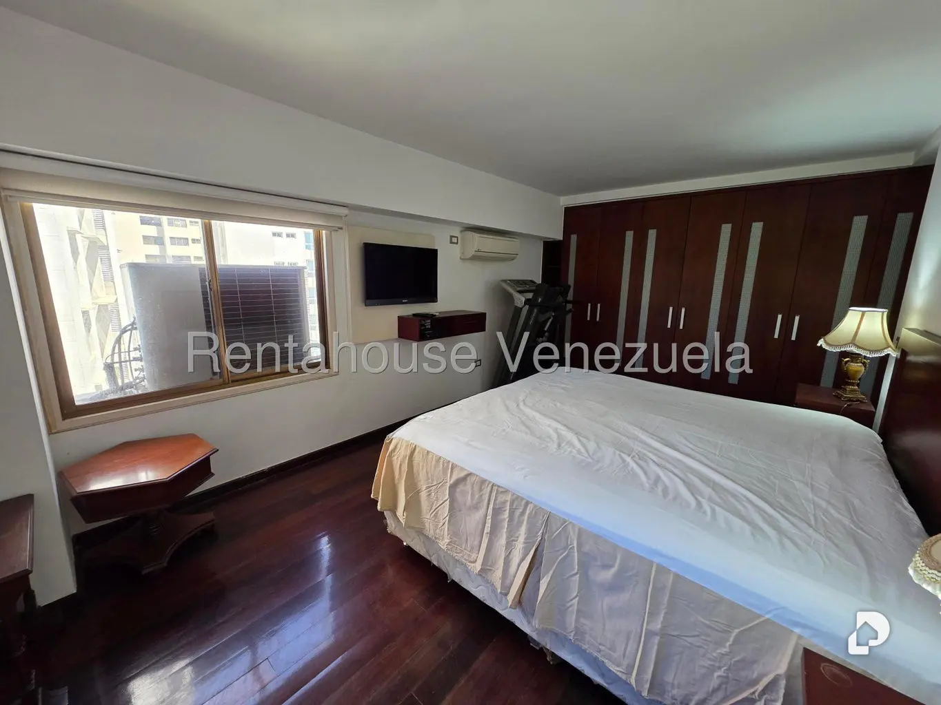 Apartamento en Campo Alegre, Caracas – 21
