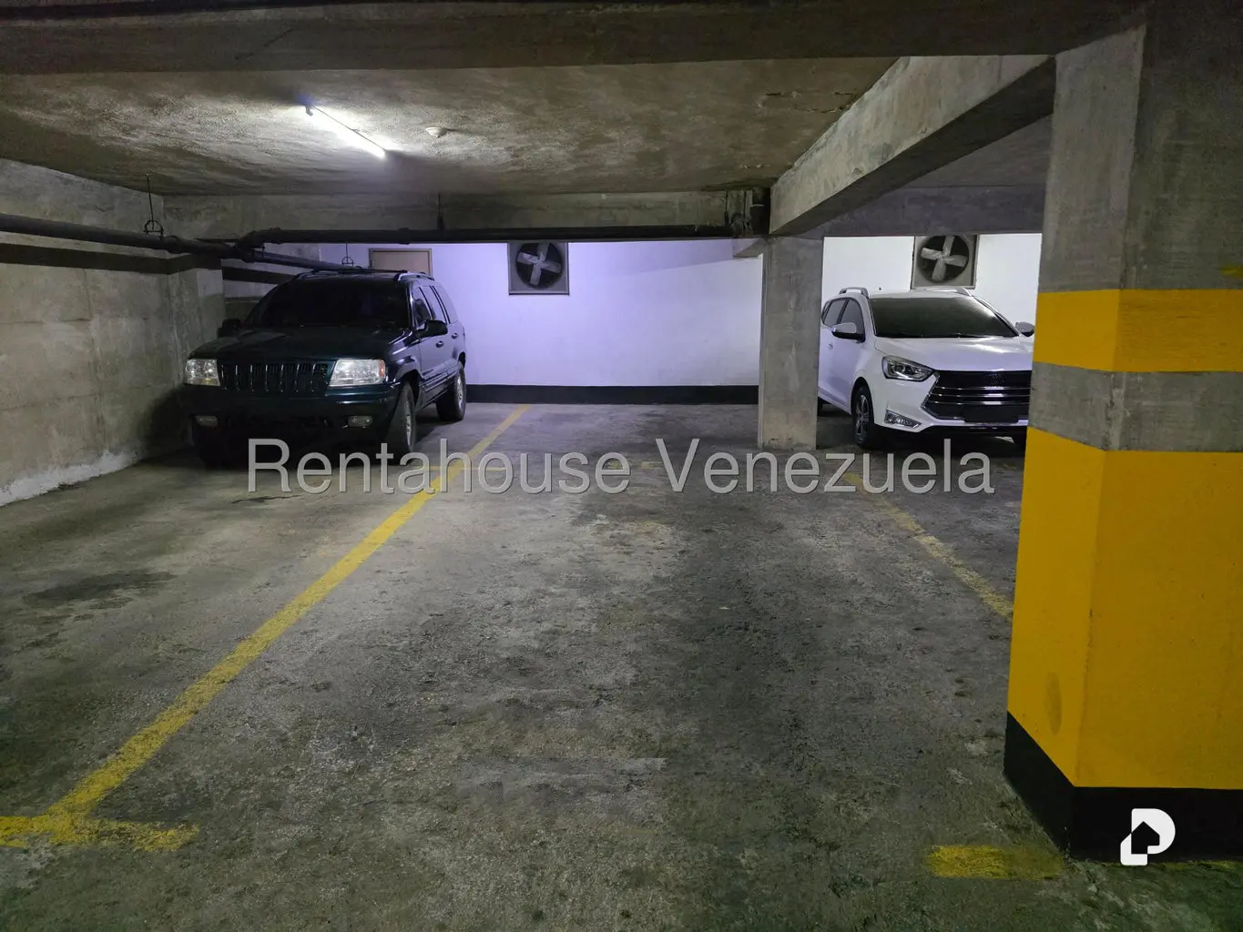 Apartamento en Campo Alegre, Caracas – 29