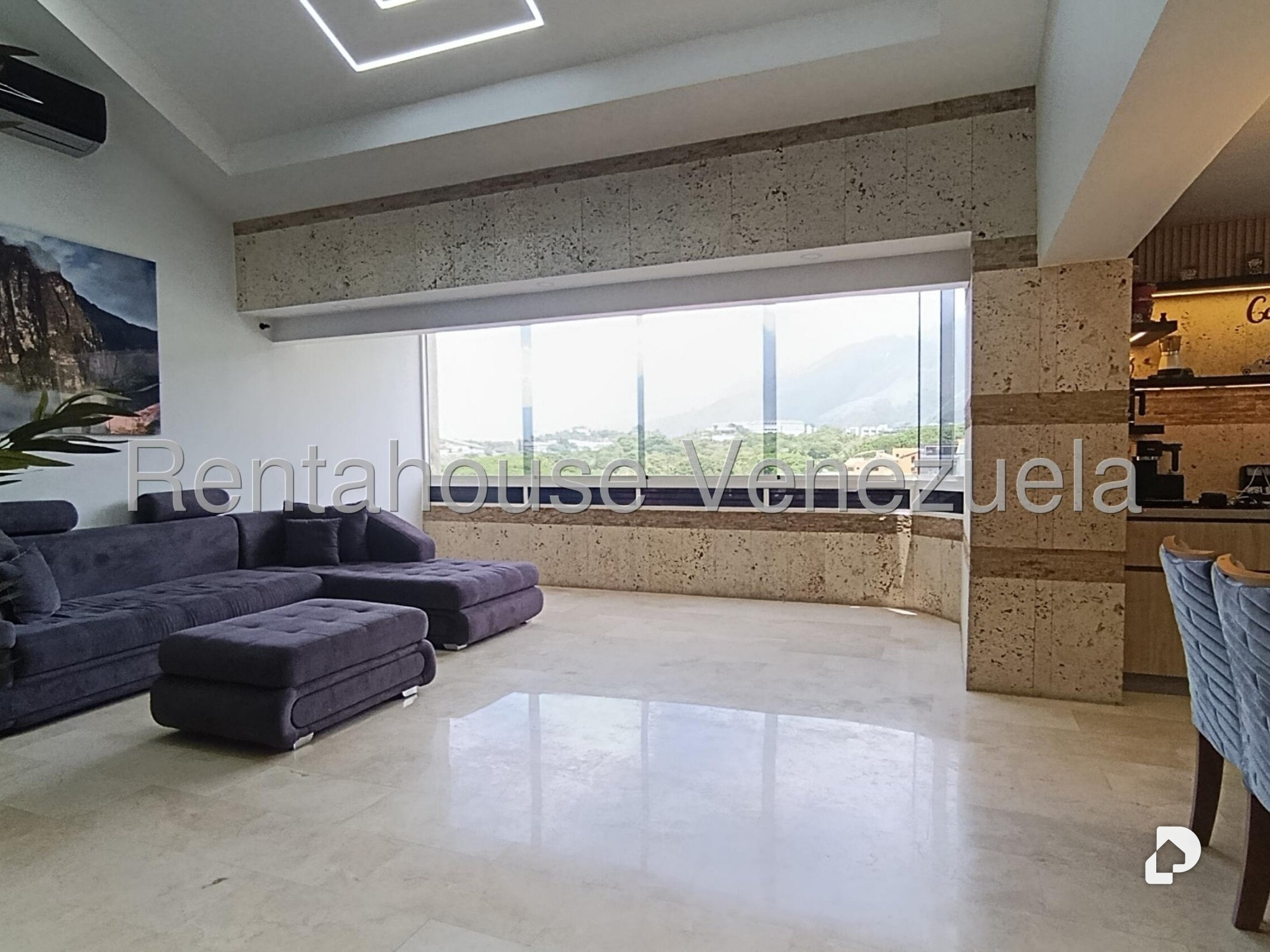 Apartamento en Urb. Miranda, Caracas – 24