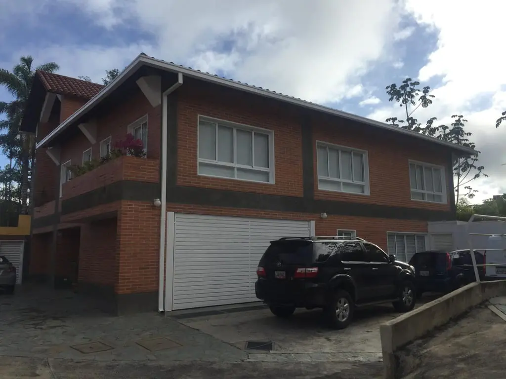 House in Oripoto, Caracas - 1