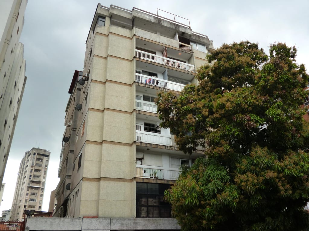 Edificio en Altamira Sur, Caracas - 1