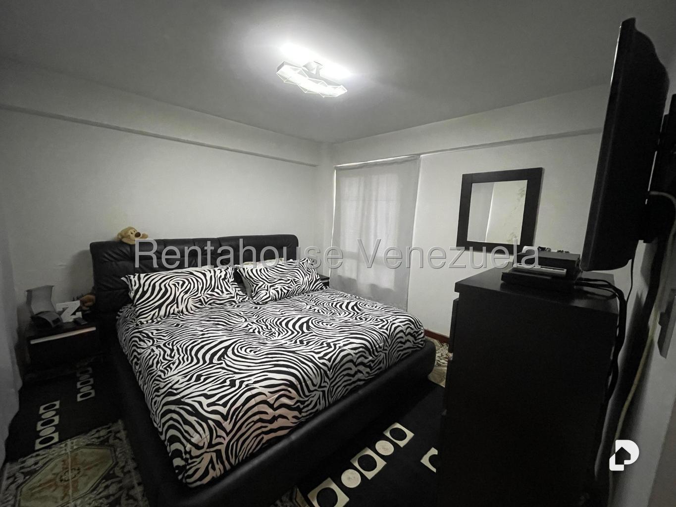 Apartamento en Monte Alto, Caracas – 24