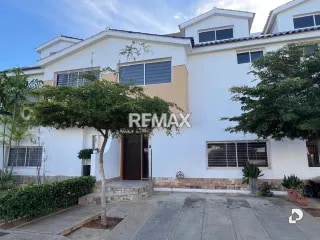 Townhouse en Sector Isla Dorada, Maracaibo – 14