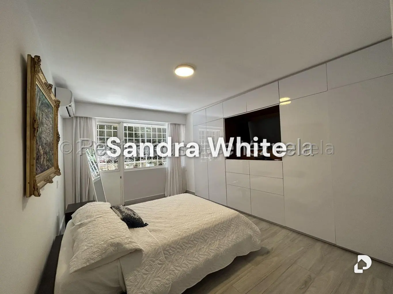 Apartamento en San Román. 27-3893, Caracas – 10