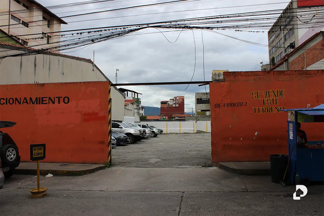 Terreno en Entre Avenidas 4 y 5, Mérida – 1
