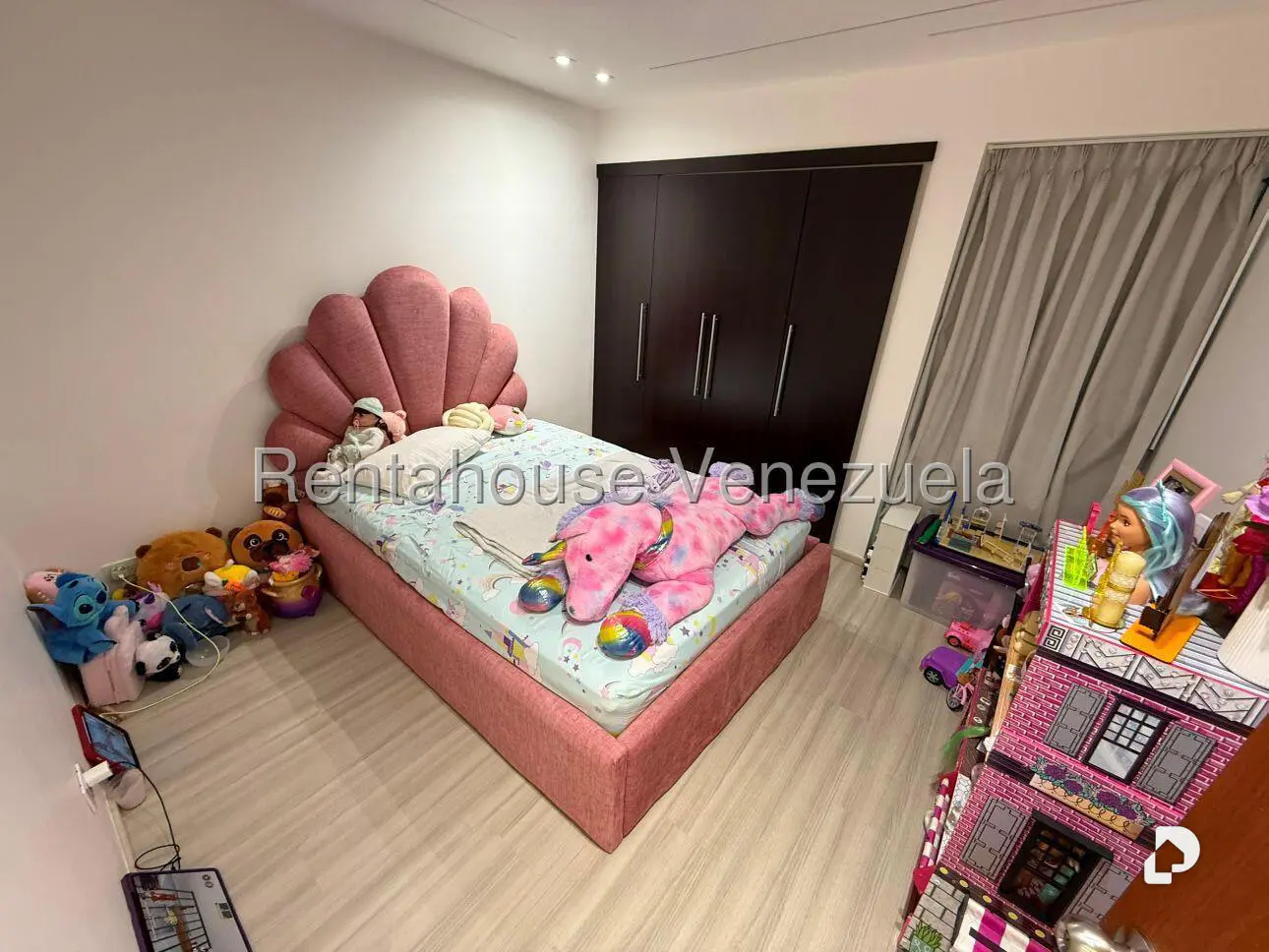 Apartamento en Santa Fe Sur, Caracas – 16