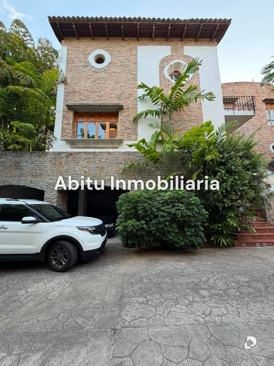 Casa en La Floresta, Caracas – 5