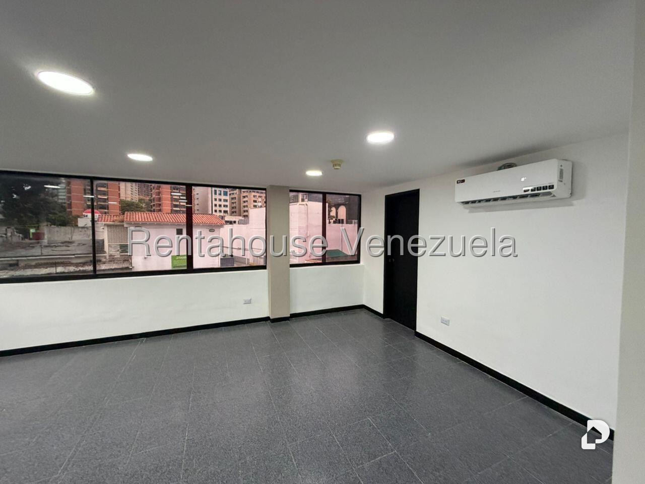 Local comercial en Las Mercedes, Caracas – 2