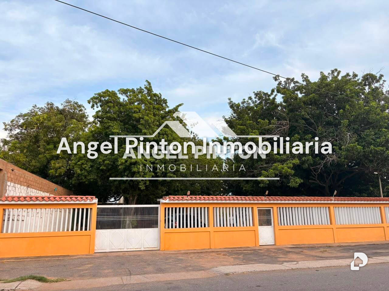Commercial space in Altos de la Vanega, Maracaibo – 2