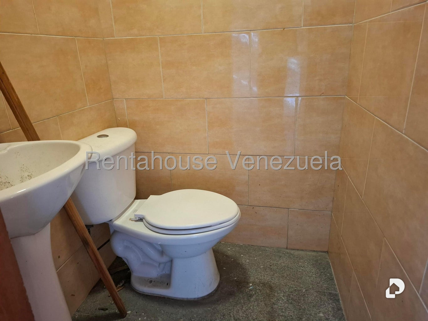 Local comercial en El Hatillo, Caracas – 8