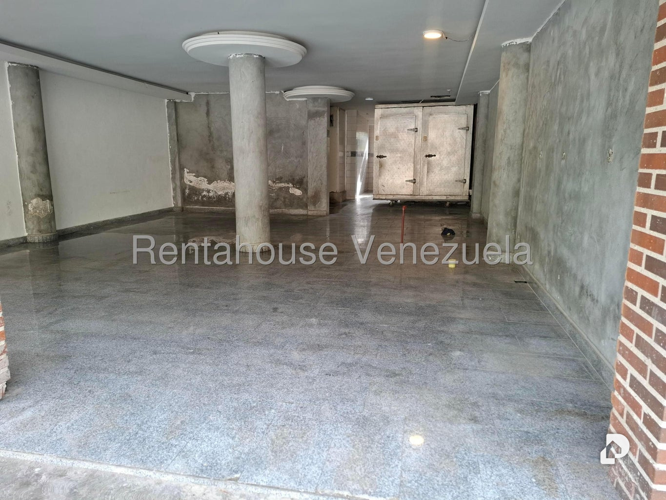 Local comercial en El Hatillo, Caracas – 2