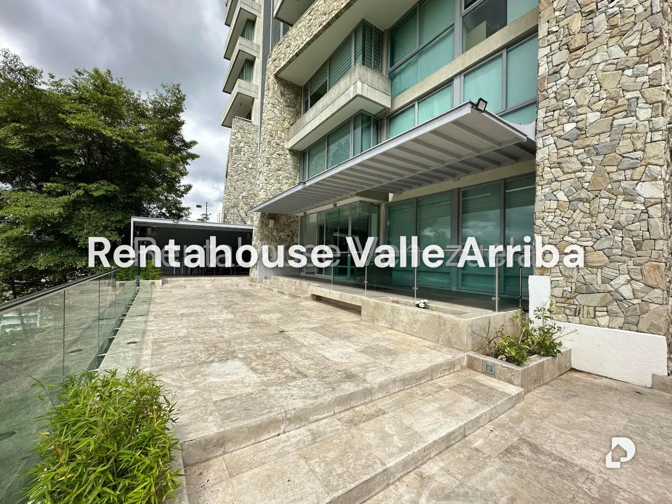 Apartamento en Las Mercedes, Caracas – 21