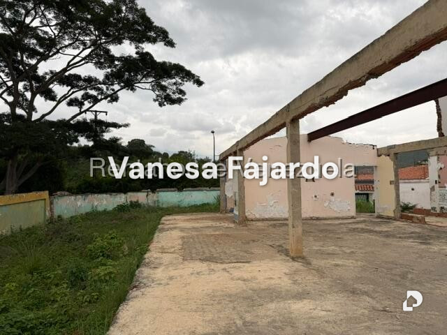 Terreno en Prados del Este, Caracas – 6