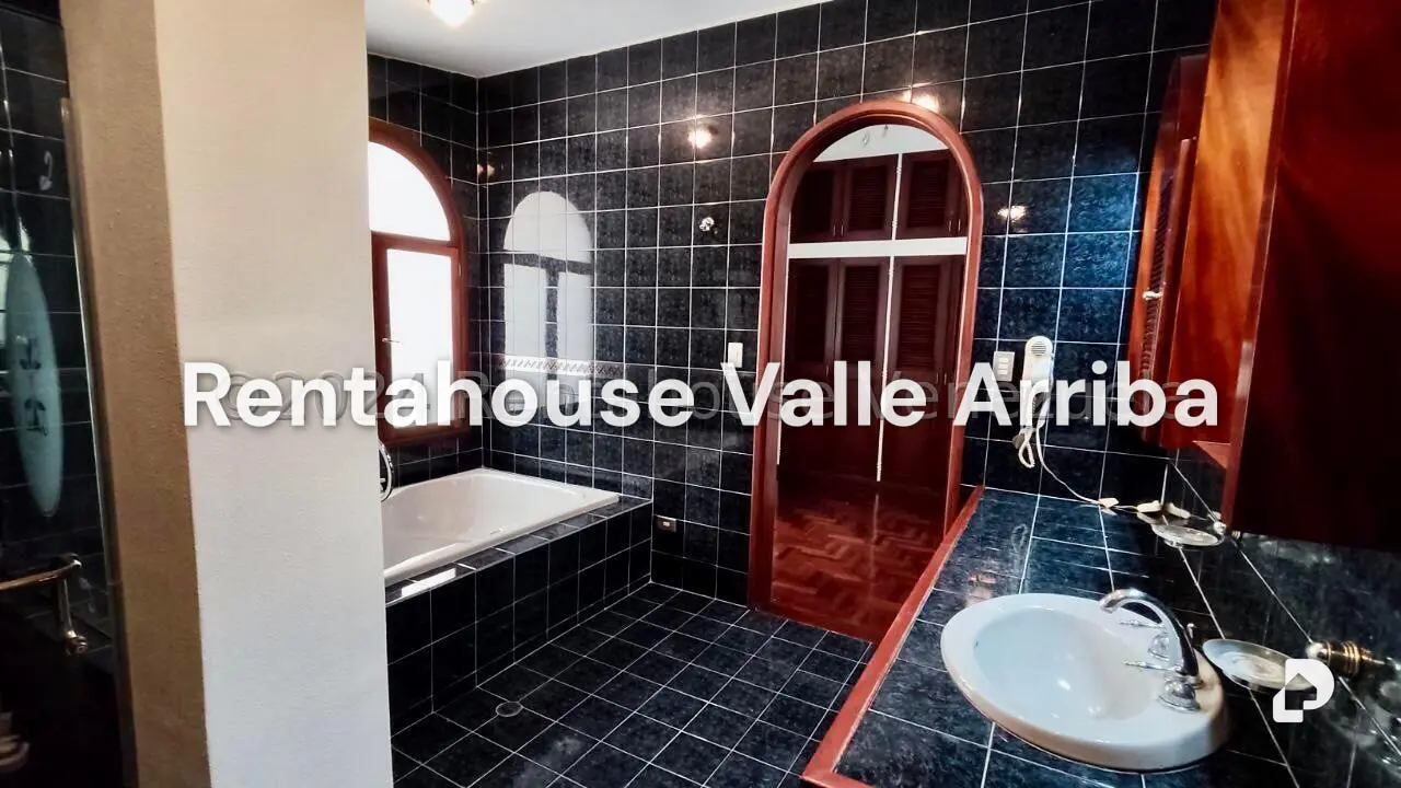 Casa en Parque el Retiro, San Antonio de Los Altos – 24
