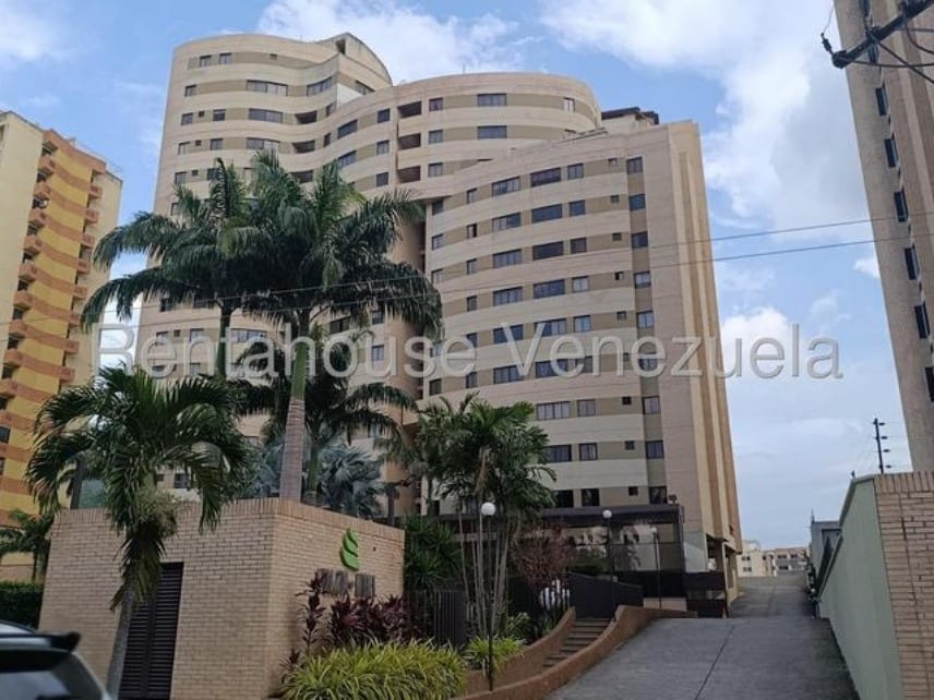 Apartamento en Palma Real, Naguanagua - 1