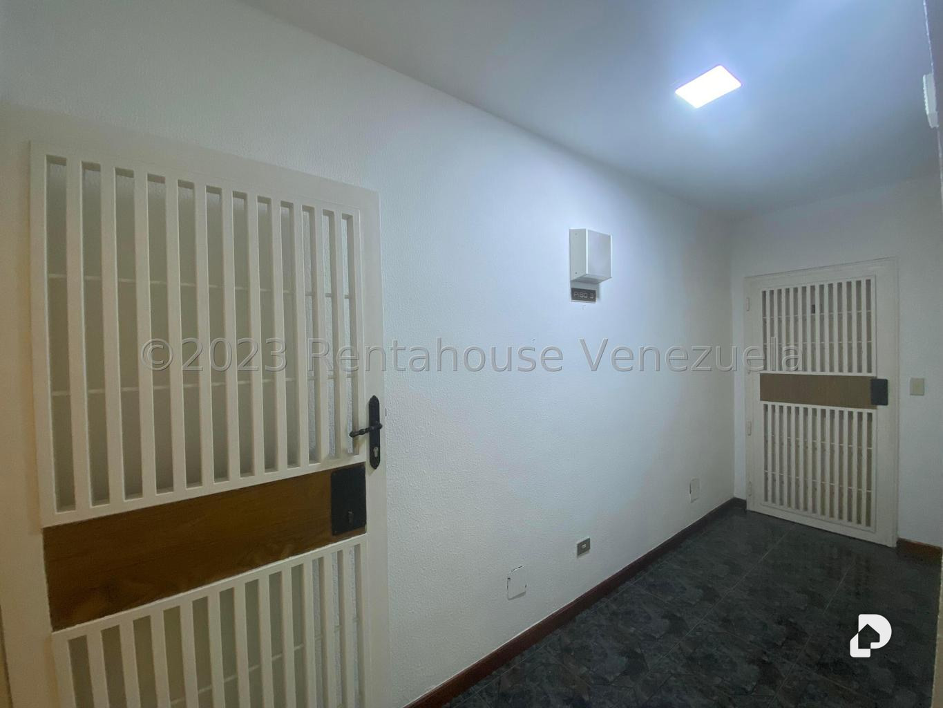 Apartamento en San Antonio de Los Altos – 9