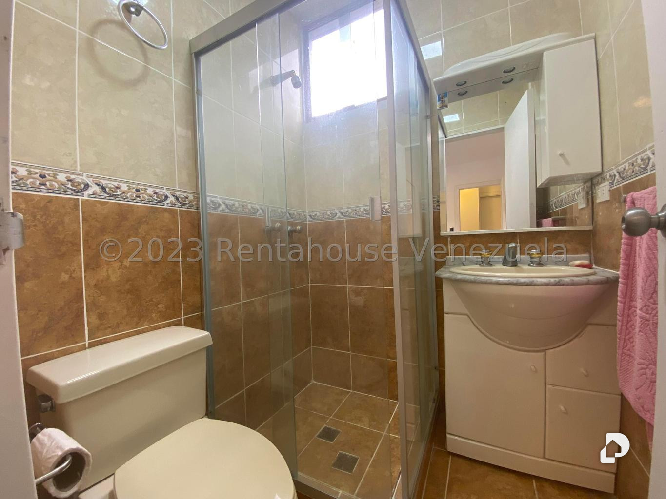 Apartamento en San Antonio de Los Altos – 5